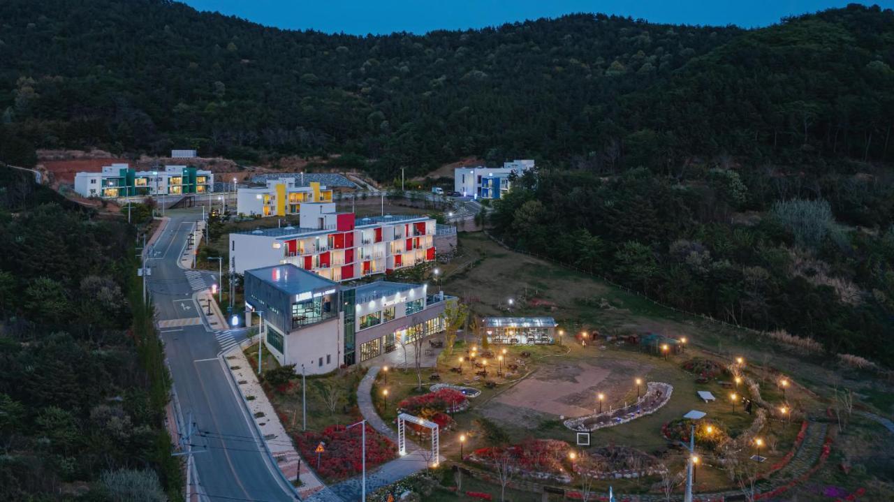 Wando Lumia Hotel & Resort Екстер'єр фото